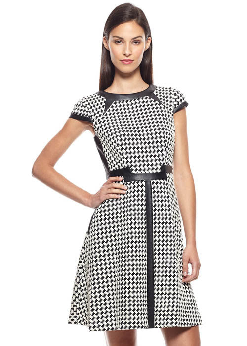 Julia Jordan Women's Cap Sleeves Houndstooth Fit & Flare Dress - iFIVE FASHIONHOUSE
